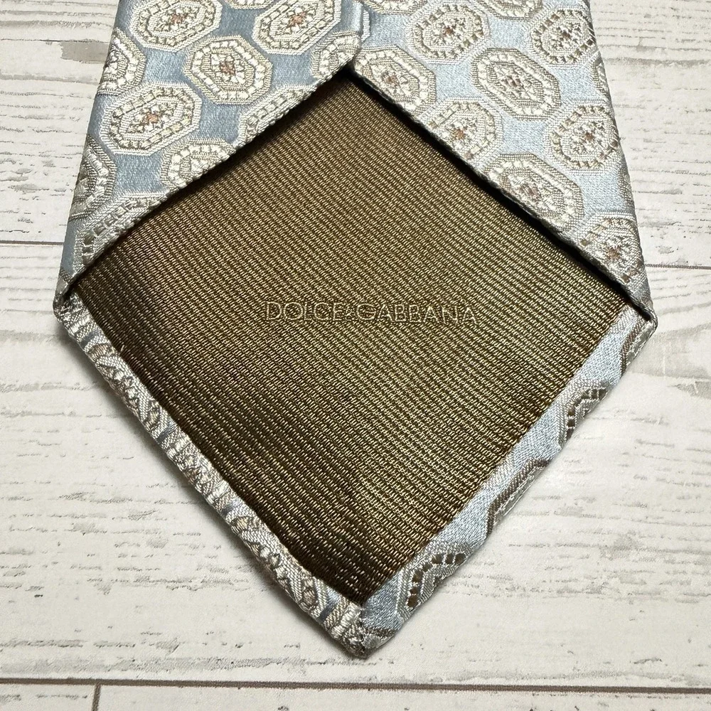 Dolce‎ & Gabbana Silk Brocade Blue Tan Brown Pattern Tie 58 x 3.75 Authentic